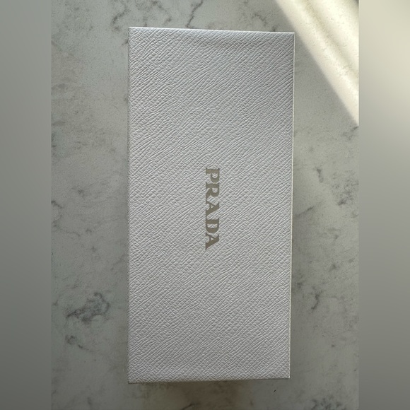 Authentic New Prada Rectangle Acetate Sunglasses in Dark Brown - Picture 13 of 13